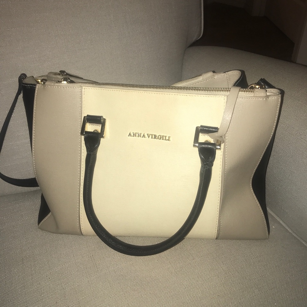 Real Leather Anna Virgili purse
